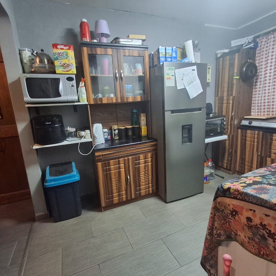 2 Bedroom Property for Sale in Algoa Park Eastern Cape